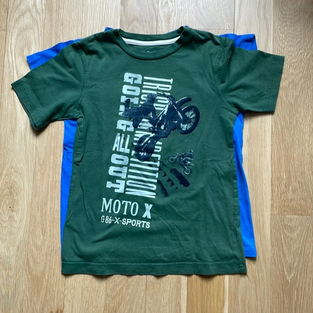 GAP Kids & FORTNITE T-Shirt Bundle - size small & medium
